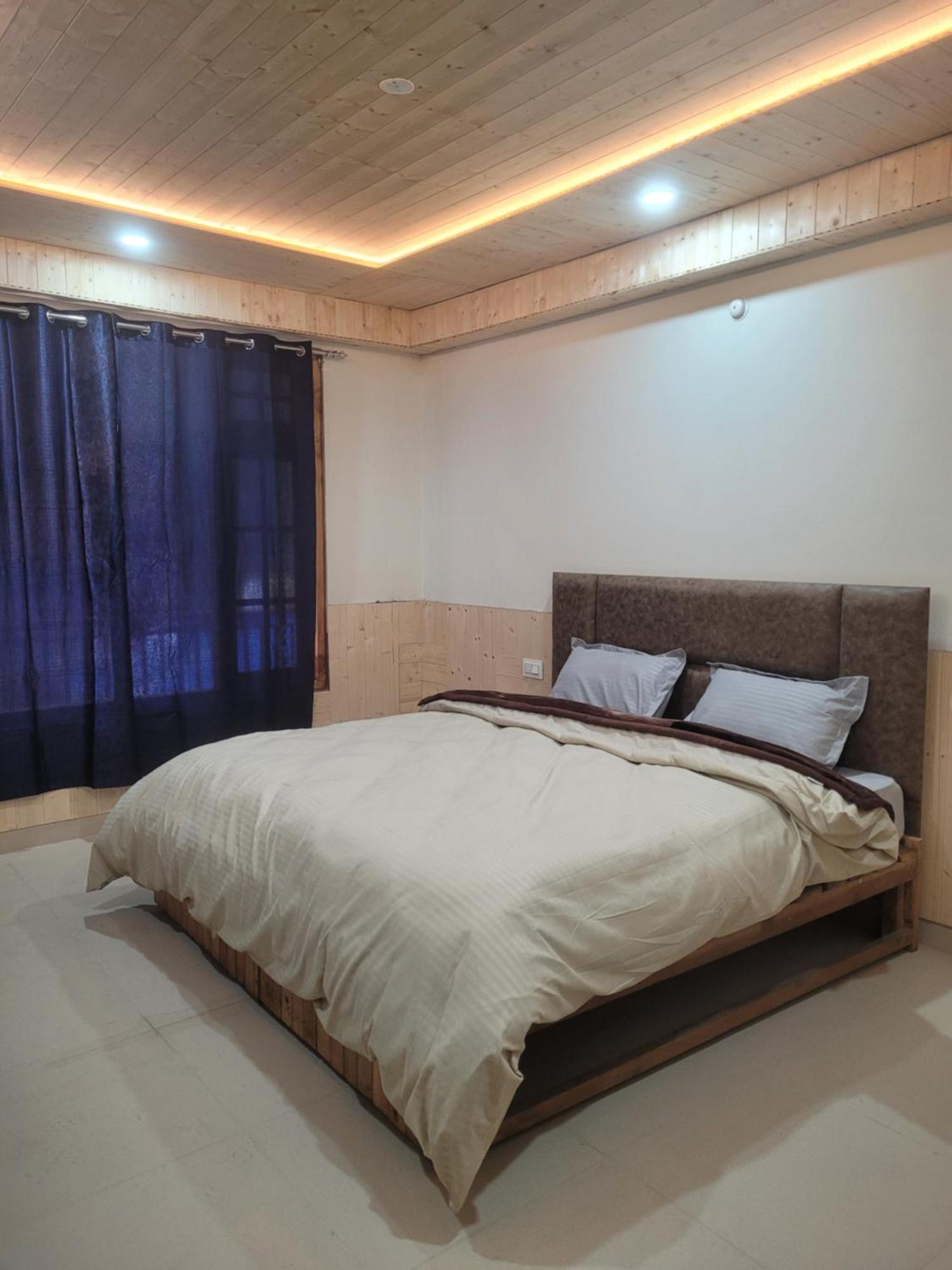 Whoopers Hostel Kasol Eksteriør bilde